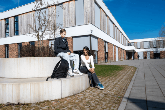 EEN KLEINE SCHOOL MET GROTE BETROKKENHEID