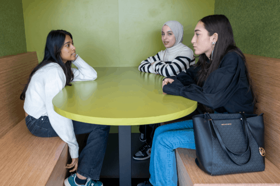 ONZE SCHOOL IS GEBOUWD OP VIER KERNWAARDEN